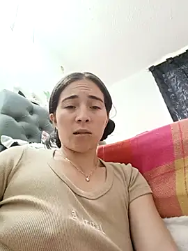 Marilixx_20's Live XXX Chat