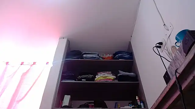 nicolle_milf1978 라이브 XXX 채팅