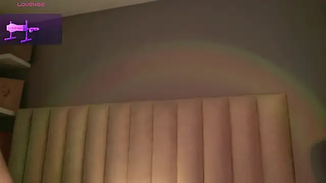 Megan_mooree_ Live XXX-Chat