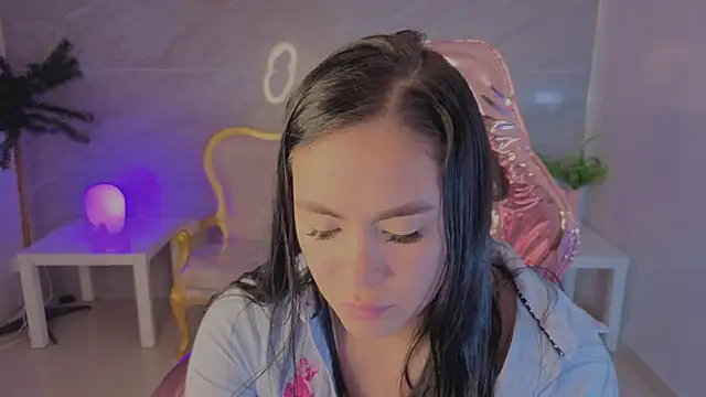 Онлайн чат XXX nati06_s