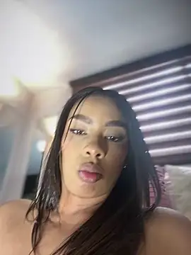 Chat XXX en directo de _caroline_jackson_