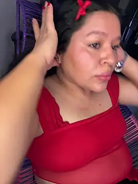 Lovelipsbig's Live XXX Chat