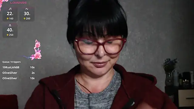 Živý XXX chat _Brynetka_