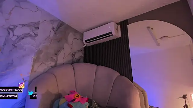 Katemoss70 现场XXX聊天