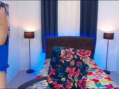 IANhARDfUcker 在線直播表演