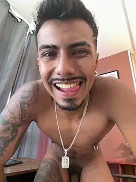 Latinmoster_boss Show Webcam