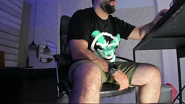 jhon_bear03: вебкам-шоу