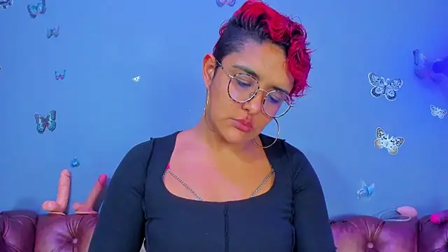 Kaira_mosse Chat XXX in diretta