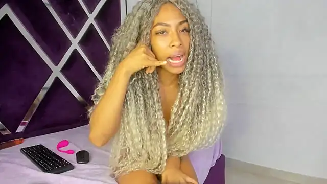 angelkyraasm's Live XXX Chat