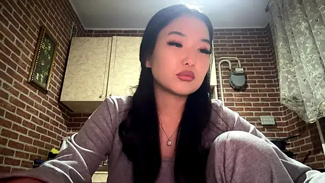 EmmaLeexth Chat XXX in diretta