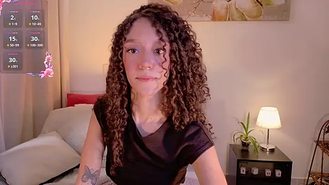 Chatroom XXX en direct de ChloeMoreti