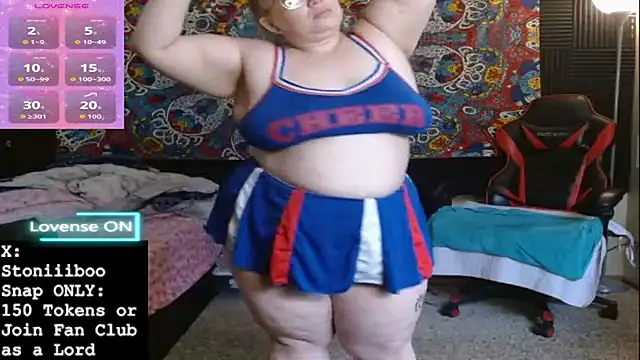 Stoniiiboo's Webcam Show