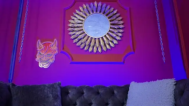 Julieta_Russell: απευθείας συνομιλία ΧΧΧ