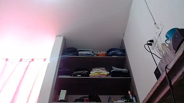 nicolle_milf1978's Live XXX Chat