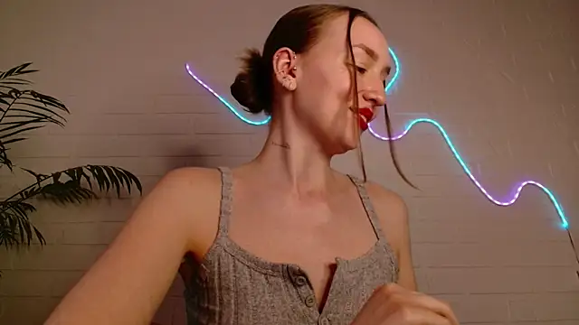 WhitePrincessLuna 即時 XXX 聊天