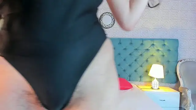 GirafMusic Live XXX Chat