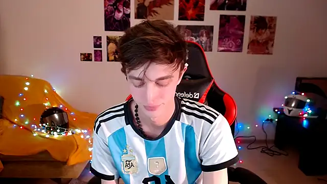 John_Meow ওয়েবক্যাম শো