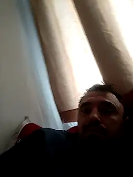 ClonicKaaba – Naživo XXX chat