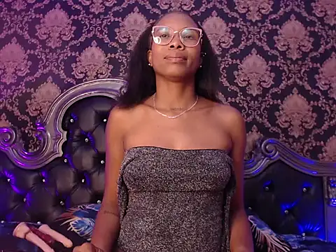 DanellaZiuのライブXXXチャット