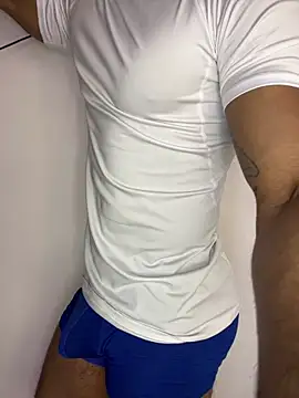 Edrian_44 – Kamerová šou