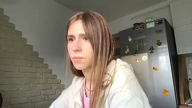 ElsieKuhlmann's Live XXX Chat