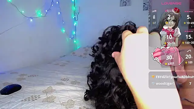 Chat +18 de abigail-moonx ao vivo