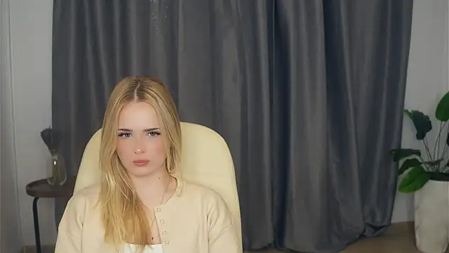 StephenHurban Chat XXX in diretta