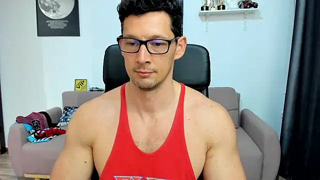 BrutusK08 Chat XXX live