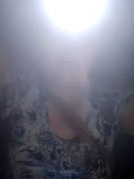 jikey-bibi's Live XXX Chat