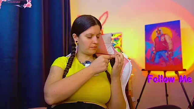 Ann_mikela Adlı Modelin Canlı XXX Sohbeti