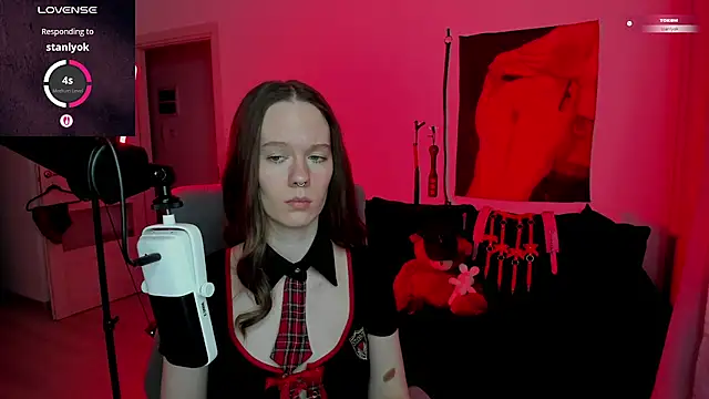 Chat +18 de Goddess_of_Fertility ao vivo