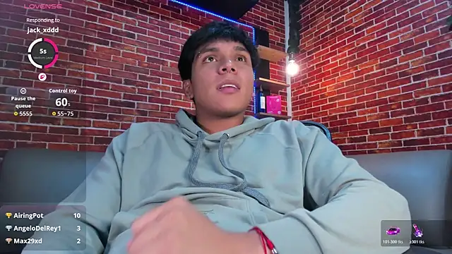 Show de Thiago_Kozak na webcam