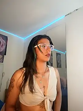 SamathaMay: онлайн-секс-чат