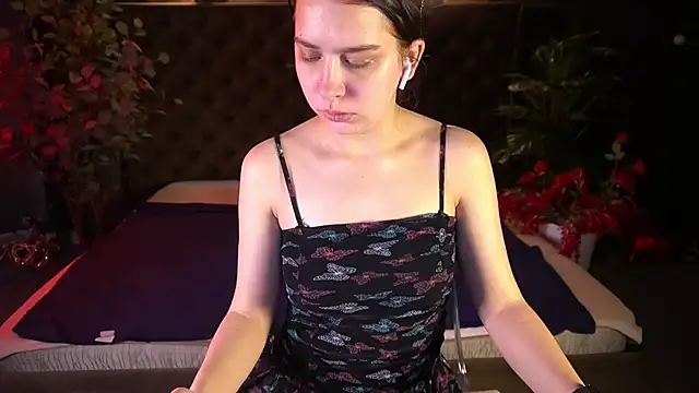 LiviaShy's Live XXX Chat