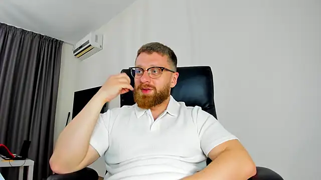 Findom_guy's Webcam Show