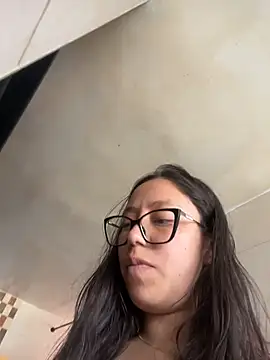 Chat XXX ao vivo de LyaRose