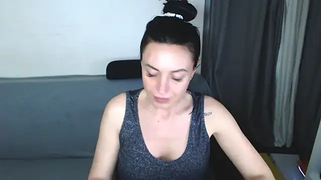 Sembang XXX Secara Langsung CloveLove