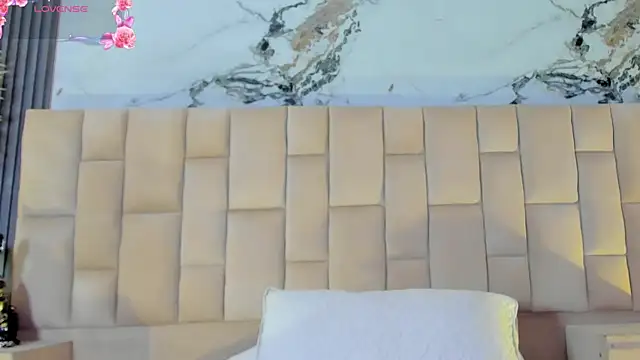 Agathaargent_ live XXX chat