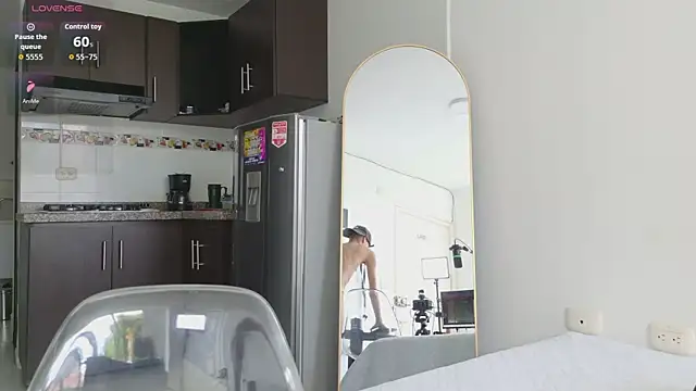 grey___27 即時 XXX 聊天