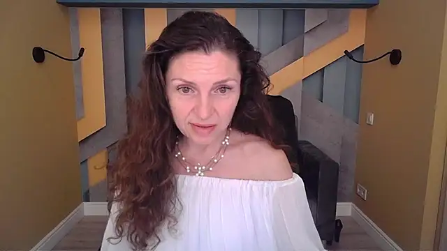 EllaLong লাইভ XXX চ্যাট