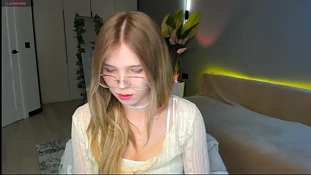 แชท XXX สดของ linakorvin