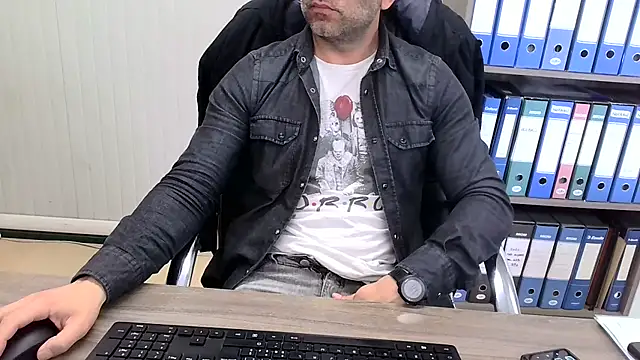 Chat XXX en directo de Evasionee