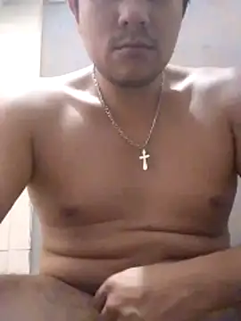 Luk909090's Live XXX Chat