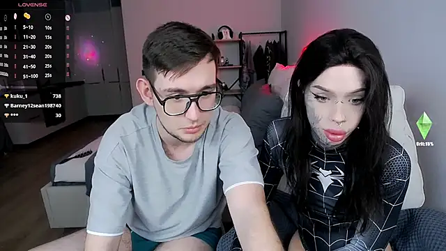 Tanya_Mのウェブカメラショー