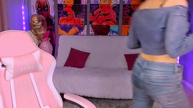 AnoraDark's Live XXX Chat