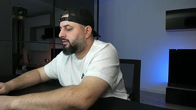 Chat XXX en directo de DravenPeak