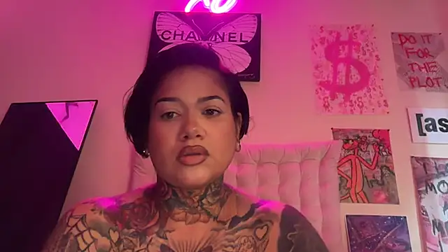 دردشة AveryLeexRated الجنسية المباشرة