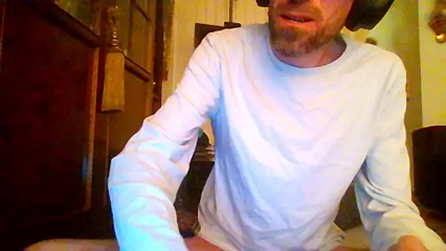 Chat XXX en directo de BlnAktivGay