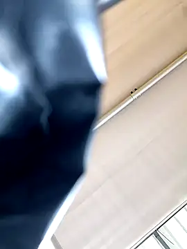 Genesis_18_のライブXXXチャット