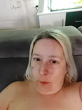 GeileEstelleのライブXXXチャット